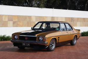 Brown Holden Monaro GTS 253 V8 Brown Holden Monaro GTS 253 V8